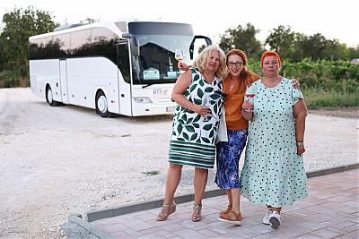 DEVINA_223_resize.jpg